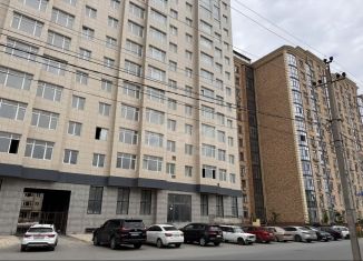 Продам однокомнатную квартиру, 45 м2, Махачкала, улица Времена Года, 7, ЖК Панорама