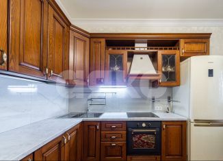 Продается 3-комнатная квартира, 83 м2, Люберцы, улица 3-е Почтовое Отделение, 55