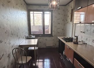 Аренда четырехкомнатной квартиры, 79 м2, Екатеринбург, улица Сыромолотова, 14