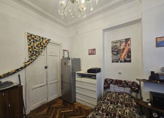 Продается комната, 15 м2, Санкт-Петербург, Гатчинская улица, 18, метро Чкаловская