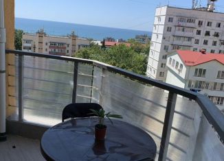 Сдается 2-комнатная квартира, 42 м2, Сочи, Троицкая улица, 31/2, микрорайон Голубые Дали