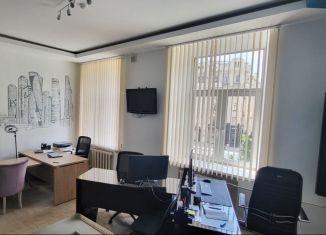 Сдаю в аренду офис, 40 м2, Москва, улица Арбат, улица Арбат, 54/2с1