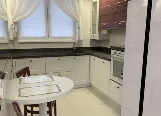 Продается 3-ком. квартира, 82.6 м2, Сочи, улица Куйбышева, 5, микрорайон Черемушки