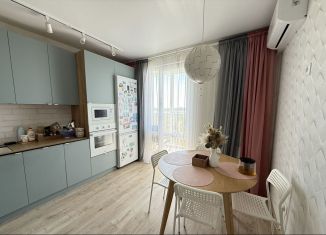 Продаю 3-ком. квартиру, 75 м2, Воронеж, Московский проспект, 189/4, ЖК Грин Парк