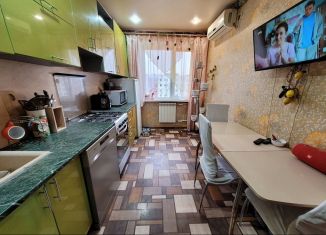 Продажа четырехкомнатной квартиры, 79.2 м2, Аксай, улица Вартанова, 20