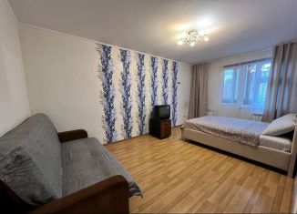 Сдаю в аренду двухкомнатную квартиру, 54 м2, Люберцы, Назаровская улица, 4