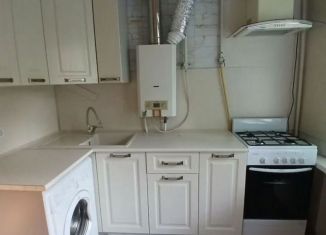 Сдаю однокомнатную квартиру, 35 м2, Крымск, улица Лермонтова, 3