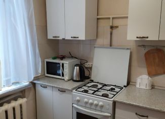 Сдам в аренду однокомнатную квартиру, 30 м2, Москва, улица Амундсена, 11к1, метро Ботанический сад