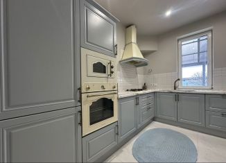 Продаю дом, 170 м2, поселок Верхнетемерницкий, бульвар Джордано Бруно, 16/27