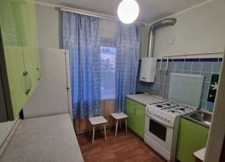 Сдается в аренду 2-комнатная квартира, 42 м2, Тула, улица Марата, 180