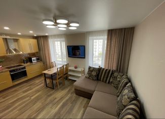 Сдаю 1-ком. квартиру, 41 м2, Тюмень, улица Сидора Путилова, 41