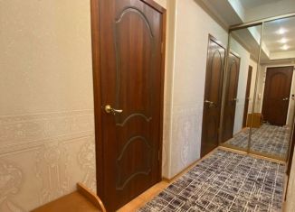 Продается 3-комнатная квартира, 51 м2, Гусь-Хрустальный, улица Добролюбова, 8