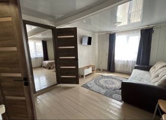 Сдам в аренду дом, 40 м2, поселок Аршан, улица Пушкина, 15/1