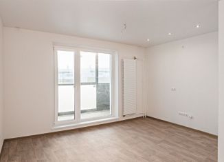 Продаю 2-ком. квартиру, 57.1 м2, Челябинск, улица Маршала Чуйкова, 25