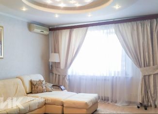 Аренда 2-ком. квартиры, 70 м2, Реутов, Молодёжная улица, 4