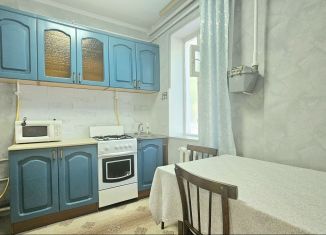 Продается 2-комнатная квартира, 39.1 м2, Новороссийск, улица Шаумяна, 18