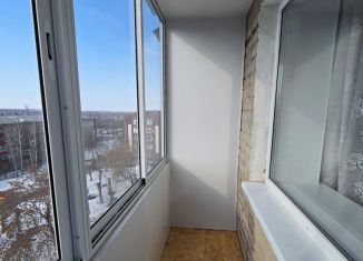 Продается 2-комнатная квартира, 45 м2, Кумертау, улица Дзержинского, 6