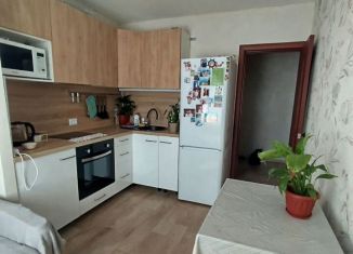 Продаю 1-комнатную квартиру, 34.5 м2, поселок городского типа Стройкерамика, улица Веры Ершовой, 15