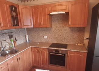 Сдаю в аренду 1-ком. квартиру, 42 м2, Санкт-Петербург, Комендантский проспект, 34к1, метро Комендантский проспект