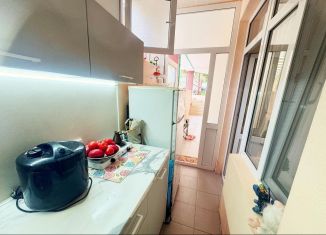 Однокомнатная квартира на продажу, 17 м2, село Витязево, улица Гагарина, 15/3