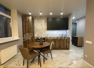 Продам 2-ком. квартиру, 55 м2, Тюмень, улица Газовиков, 73к1, ЖК Европейский Берег