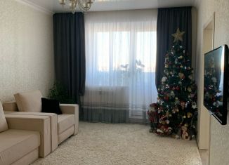 Продам 2-комнатную квартиру, 62 м2, Кропоткин, 1-й микрорайон, 22