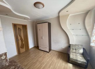 Продаю 3-ком. квартиру, 62 м2, Краснодар, Ставропольская улица, 3