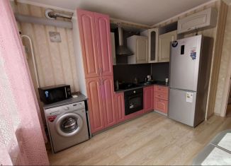 Сдается 1-ком. квартира, 33 м2, Калуга, улица Георгия Амелина, 23