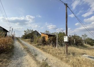 Продается земельный участок, 5 сот., посёлок городского типа Молодёжное, Приятная улица