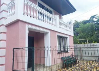 Аренда дома, 70 м2, посёлок городского типа Партенит, улица Победы, 7