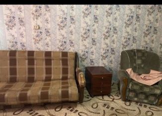 Сдача в аренду комнаты, 22 м2, Серпухов, улица Красный Текстильщик, 8