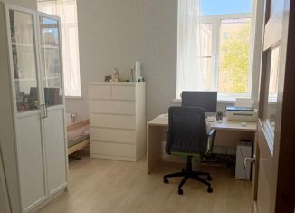 Продажа 1-ком. квартиры, 30.8 м2, Кронштадт, Красная улица, 8к1