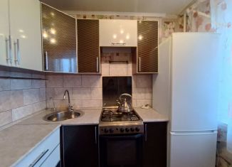 Сдается в аренду 1-комнатная квартира, 31 м2, Новомосковск, Московская улица, 1