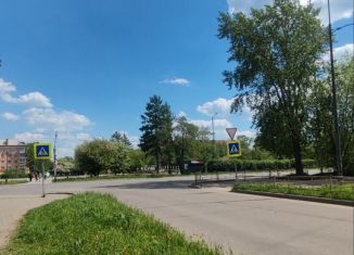 Продаю 1-ком. квартиру, 30.5 м2, Нижний Тагил, улица Энтузиастов, 19