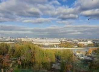 Продаю 2-ком. квартиру, 47.5 м2, Бор, Трудовая улица, 9