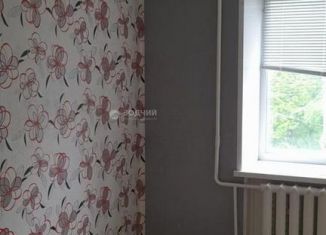 Продам четырехкомнатную квартиру, 59.9 м2, Канаш, улица 30 лет Победы, 27