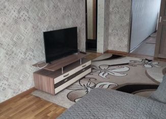 Сдаю в аренду 2-комнатную квартиру, 46 м2, Тайшет, улица Ленина, 258