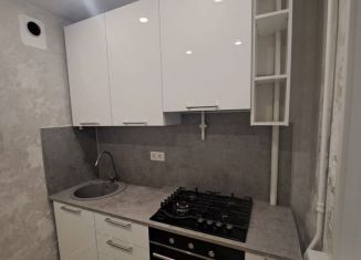 Продажа 2-ком. квартиры, 44 м2, Псковская область, Рижский проспект, 48А
