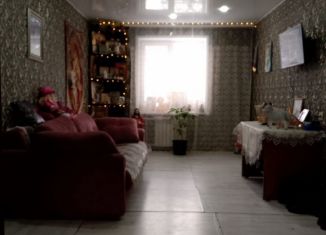 Трехкомнатная квартира на продажу, 64 м2, деревня Череха, деревня Черёха, 148