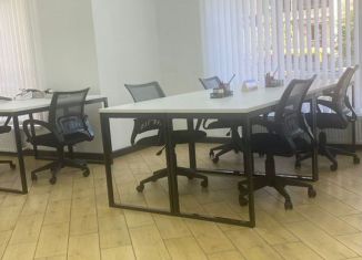 Офис в аренду, 15 м2, Элиста, площадь Ленина