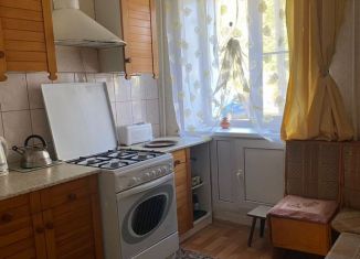Сдается 1-комнатная квартира, 35 м2, Сыктывкар, Октябрьский проспект, 10