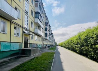 Продаю трехкомнатную квартиру, 63 м2, Северодвинск, улица Карла Маркса, 23