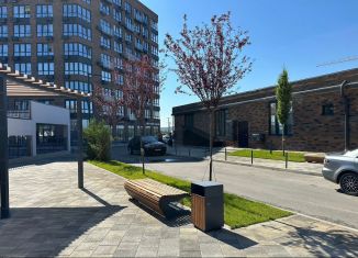 Продается однокомнатная квартира, 41.2 м2, Майкоп, 17-й проезд, 15