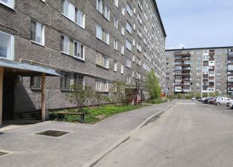 Продаю 1-ком. квартиру, 29 м2, Череповец, проспект Победы, 117