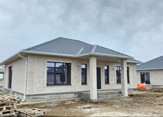 Продам дом, 110 м2, Элиста, 9-й микрорайон, улица имени Л.А. Юдиной, 5А