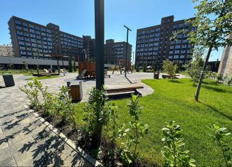 Продаю 2-комнатную квартиру, 61.3 м2, Майкоп, улица К.А. Васильева, 1к5