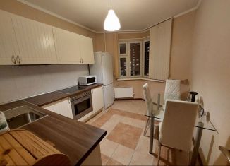 Сдача в аренду 2-комнатной квартиры, 55 м2, Москва, Юрловский проезд, 14к4, Юрловский проезд