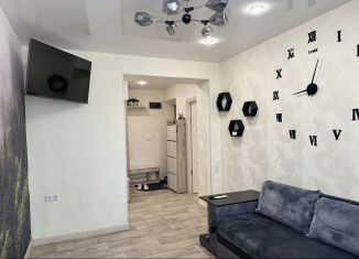 Продается 3-комнатная квартира, 60 м2, Керчь, улица Седова, 11