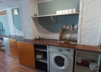 Аренда дома, 70 м2, поселок городского типа Афипский, улица 50 лет Октября, 27