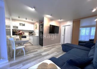 Двухкомнатная квартира на продажу, 46.6 м2, Приморский край, улица Адмирала Кузнецова, 68А